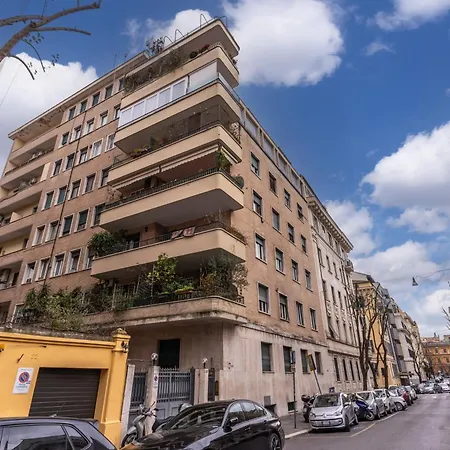 Flaminio Royal شقة